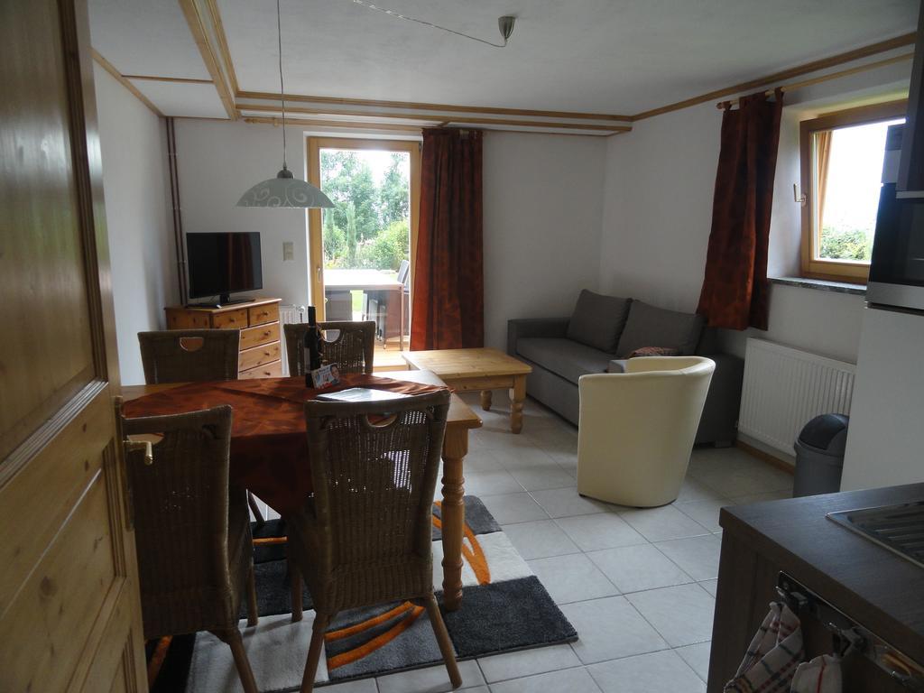 Landhaus Bonaventura Millstatt Bilik gambar